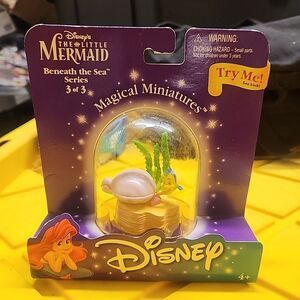 Disney Little Mermaid Magical Miniatures Beneath the Sea Series 3 Of 3